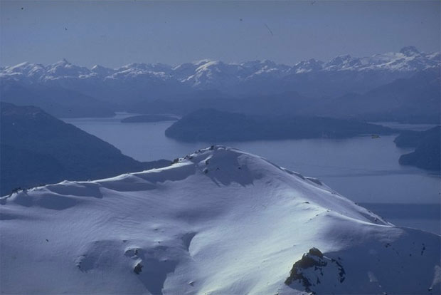 Sommets enneigés de la région de Bariloche
