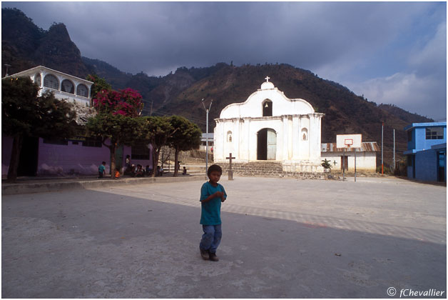 PLAZA MAYOR - ATITLAN