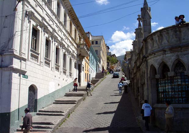 VOYAGE à QUITO